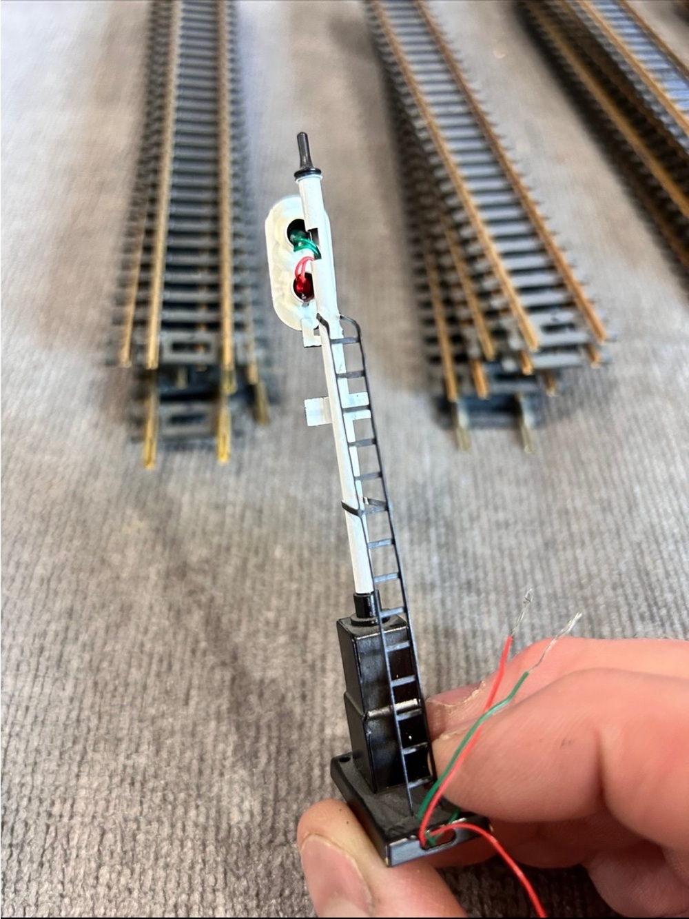 33 Vintage ATLAS 9" Snap Track Straight HO Scale Track Pieces "C" - Picture 5 of 5
